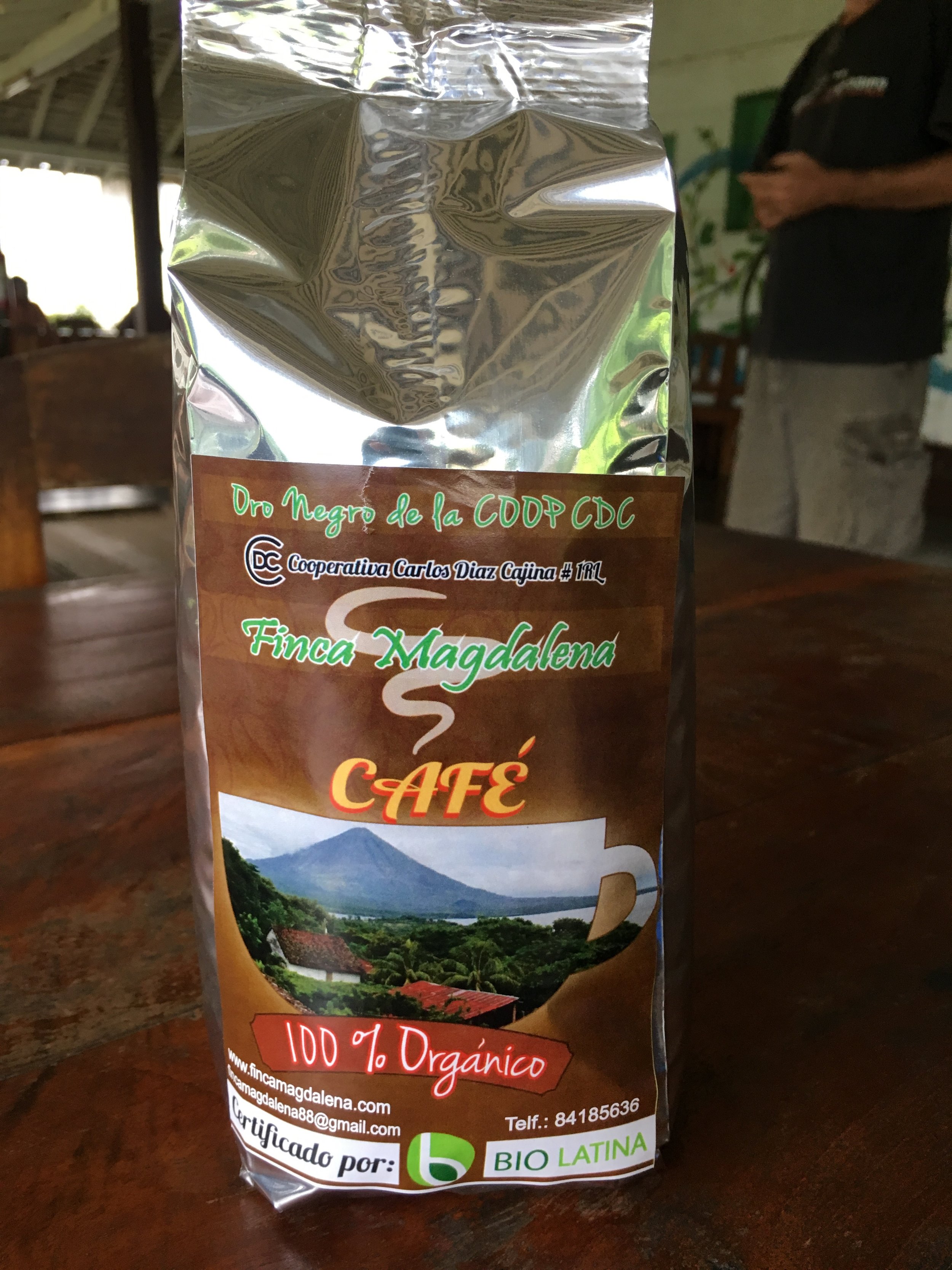  Whole bean coffee for 300 cordobas a bag 