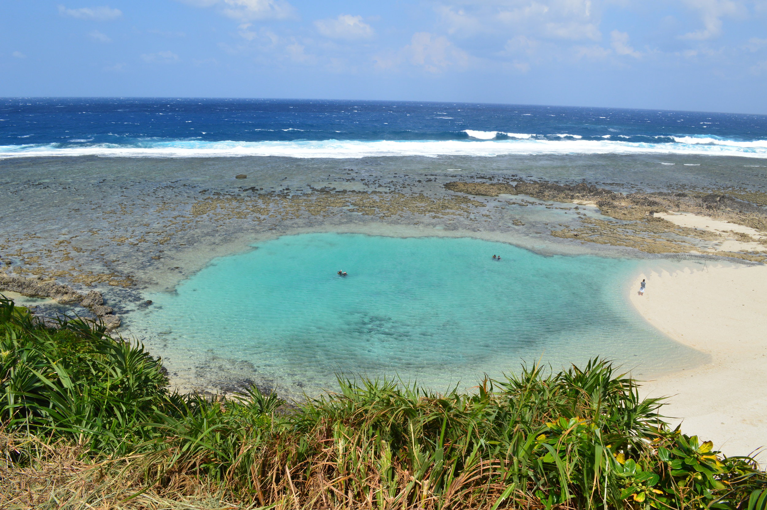  Shallow pool next to the lighthouse 