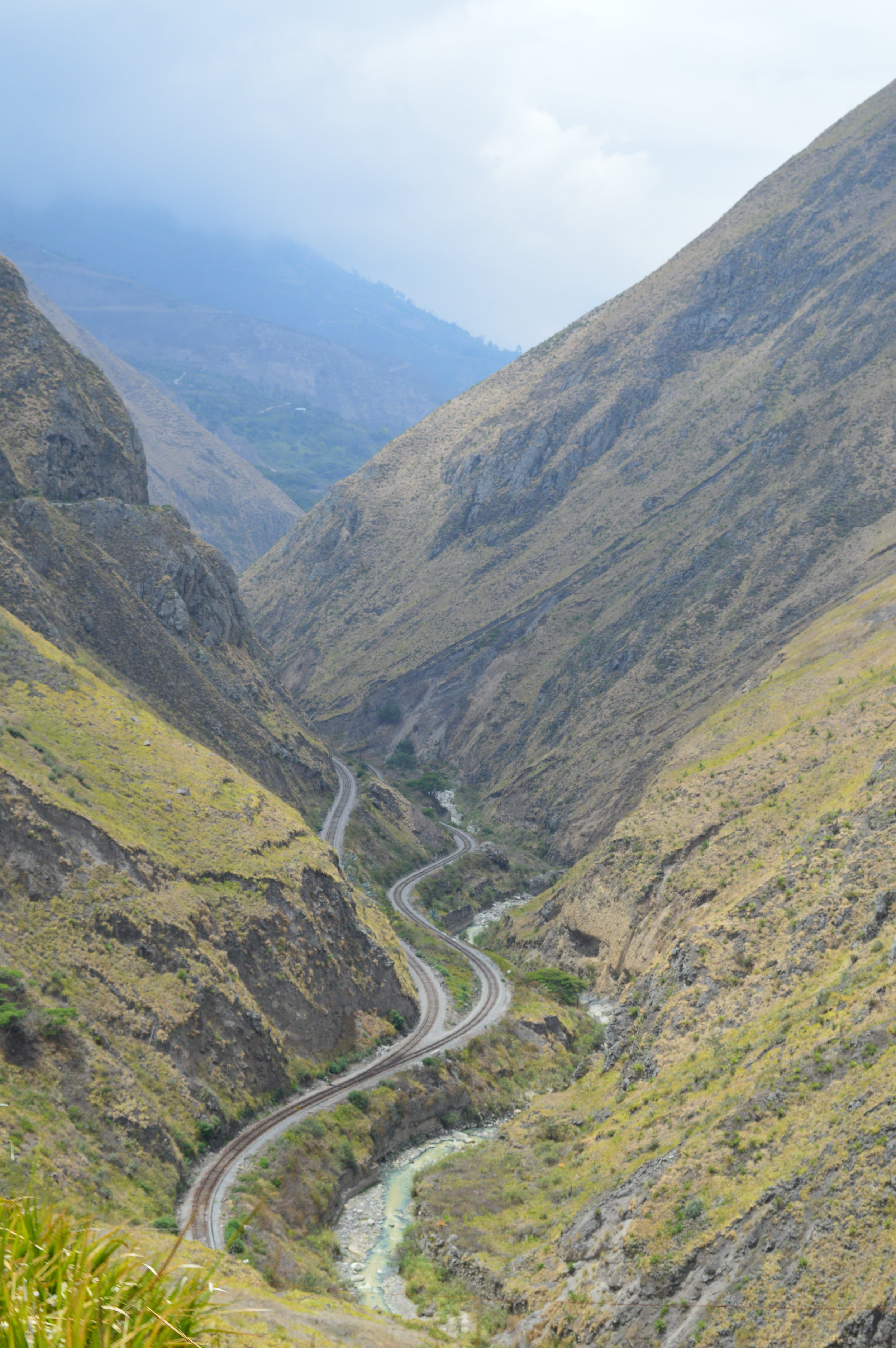  Winding railroad tracks 
