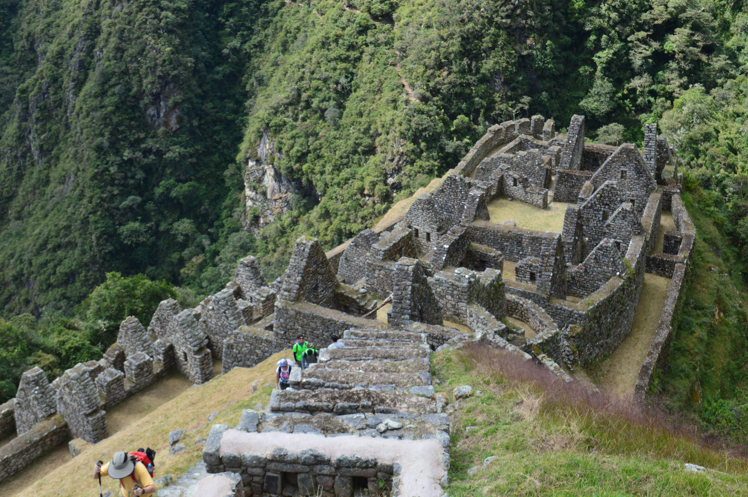 Wiñay Wayna from above